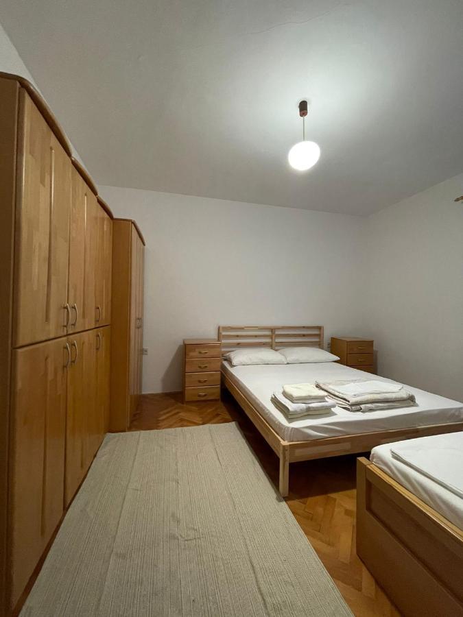 Holiday House Fila Turanj Exterior photo